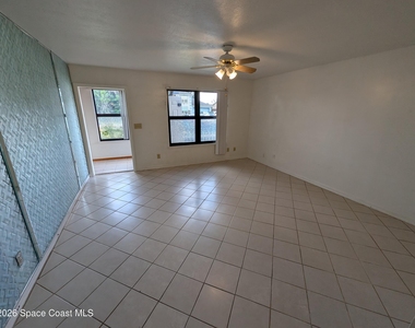 239 Americana Boulevard Nw - Photo Thumbnail 12