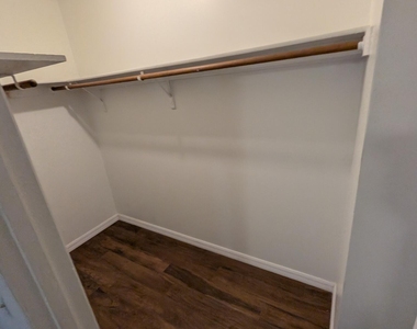 239 Americana Boulevard Nw - Photo Thumbnail 10
