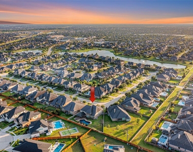 2403 Haven Hill Drive - Photo Thumbnail 8