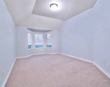 2403 Haven Hill Drive - Photo Thumbnail 27