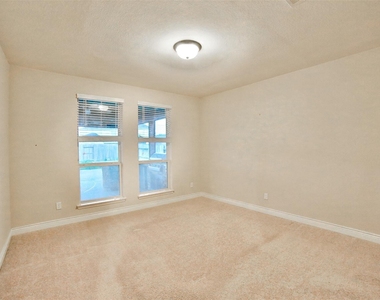 2403 Haven Hill Drive - Photo Thumbnail 26