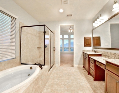 2403 Haven Hill Drive - Photo Thumbnail 22