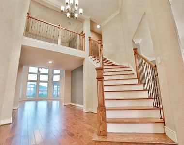2403 Haven Hill Drive - Photo Thumbnail 14