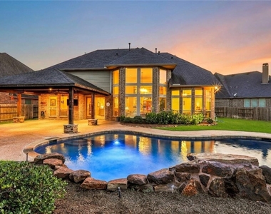 2403 Haven Hill Drive - Photo Thumbnail 3