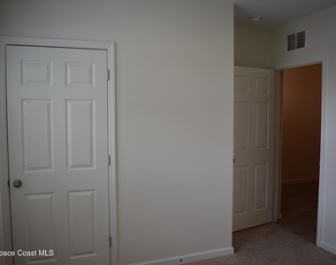 1579 Rachel Avenue Se - Photo Thumbnail 8