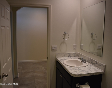 1579 Rachel Avenue Se - Photo Thumbnail 10