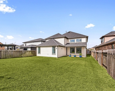 3815 Favor Forest Court - Photo Thumbnail 22