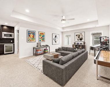 3815 Favor Forest Court - Photo Thumbnail 14