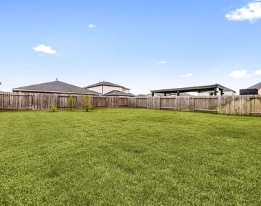 3815 Favor Forest Court - Photo Thumbnail 23