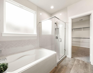3815 Favor Forest Court - Photo Thumbnail 11