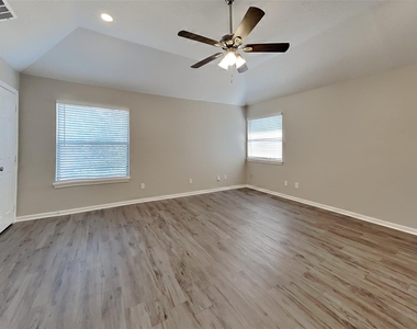 18426 Big Cypress Drive - Photo Thumbnail 17