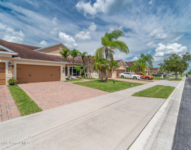 5748 Tamarac Drive - Photo Thumbnail 1