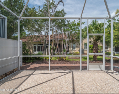 5748 Tamarac Drive - Photo Thumbnail 34