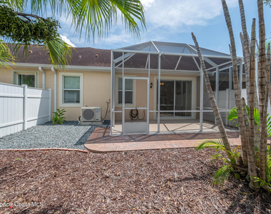 5748 Tamarac Drive - Photo Thumbnail 36