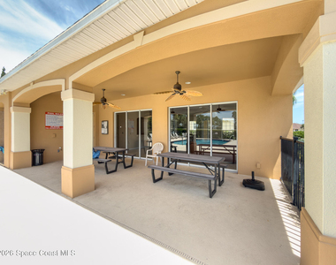 5748 Tamarac Drive - Photo Thumbnail 40