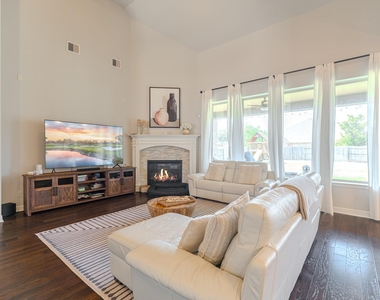 25319 Driftwood Harbor Lane - Photo Thumbnail 14