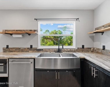 4140 Adkins Avenue - Photo Thumbnail 12