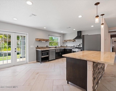 4140 Adkins Avenue - Photo Thumbnail 9