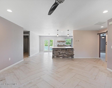 4140 Adkins Avenue - Photo Thumbnail 7