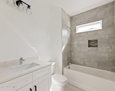 746 Harriet Avenue Sw - Photo Thumbnail 19