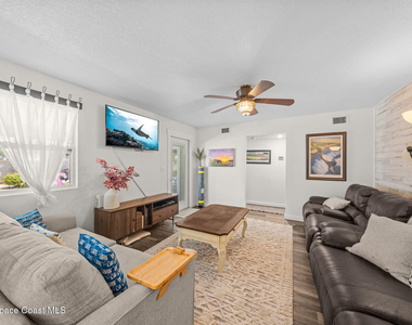 121 Algonquin Terrace - Photo Thumbnail 10