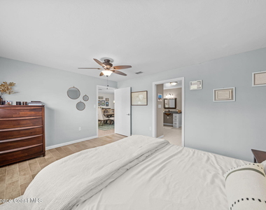121 Algonquin Terrace - Photo Thumbnail 21