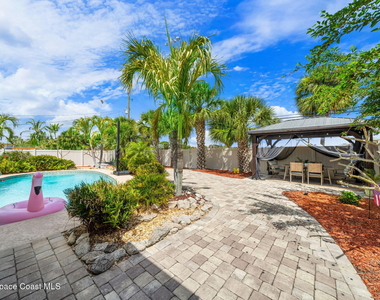121 Algonquin Terrace - Photo Thumbnail 6