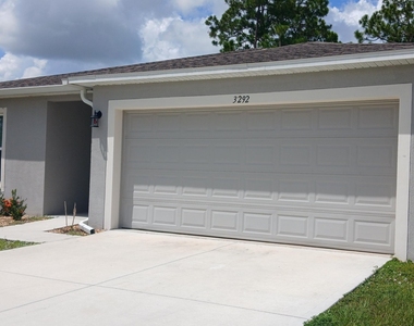 3292 Warsaw Avenue Se - Photo Thumbnail 2