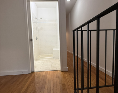 1399 Greene Avenue - Photo Thumbnail 11