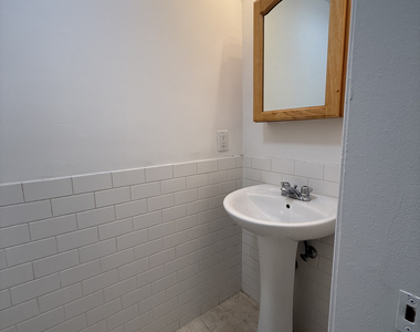 1399 Greene Avenue - Photo Thumbnail 10