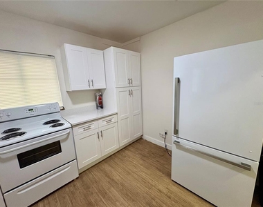 780 26th Avenue S - Photo Thumbnail 14
