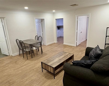 780 26th Avenue S - Photo Thumbnail 7