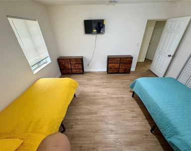 780 26th Avenue S - Photo Thumbnail 19