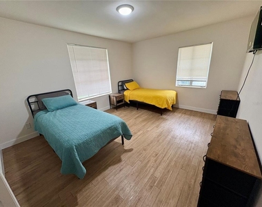 780 26th Avenue S - Photo Thumbnail 17