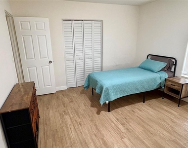 780 26th Avenue S - Photo Thumbnail 25