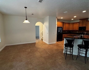 16330 Birchwood Way - Photo Thumbnail 3