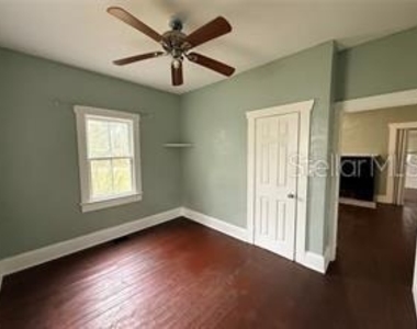 814 E Indiana Avenue - Photo Thumbnail 12