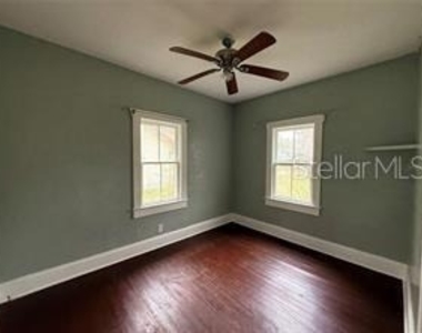 814 E Indiana Avenue - Photo Thumbnail 13
