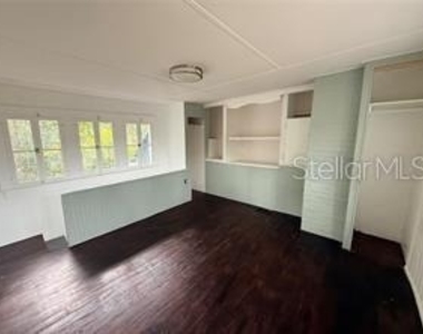814 E Indiana Avenue - Photo Thumbnail 14