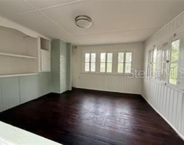 814 E Indiana Avenue - Photo Thumbnail 16
