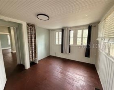 814 E Indiana Avenue - Photo Thumbnail 10