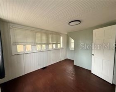 814 E Indiana Avenue - Photo Thumbnail 11