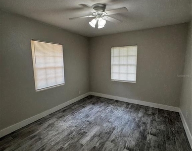 2552 Columbus Street - Photo Thumbnail 10