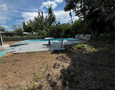 2552 Columbus Street - Photo Thumbnail 20