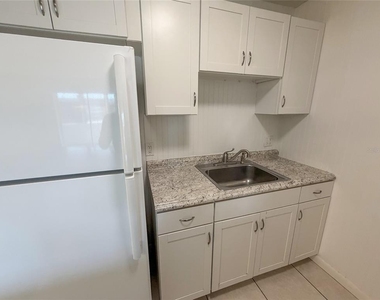 215 S Mcmullen Booth Road - Photo Thumbnail 5