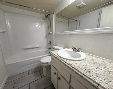 215 S Mcmullen Booth Road - Photo Thumbnail 24