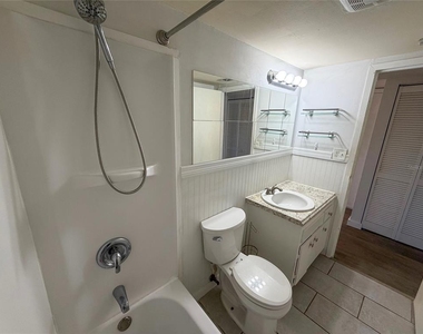 215 S Mcmullen Booth Road - Photo Thumbnail 23