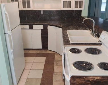 5425 Leaming Avenue - Photo Thumbnail 3
