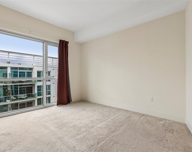 102 N 12th Street - Photo Thumbnail 24