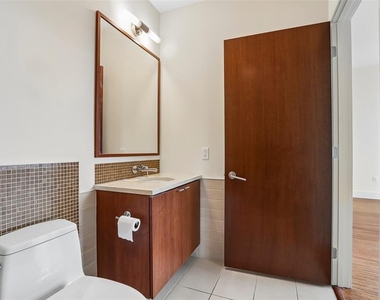 102 N 12th Street - Photo Thumbnail 28